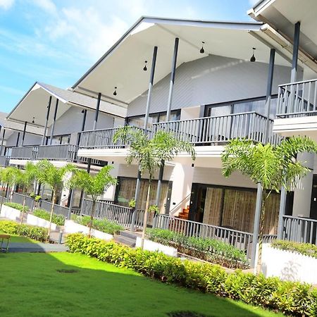 Oralia Resort Ashvem Beach Buitenkant foto