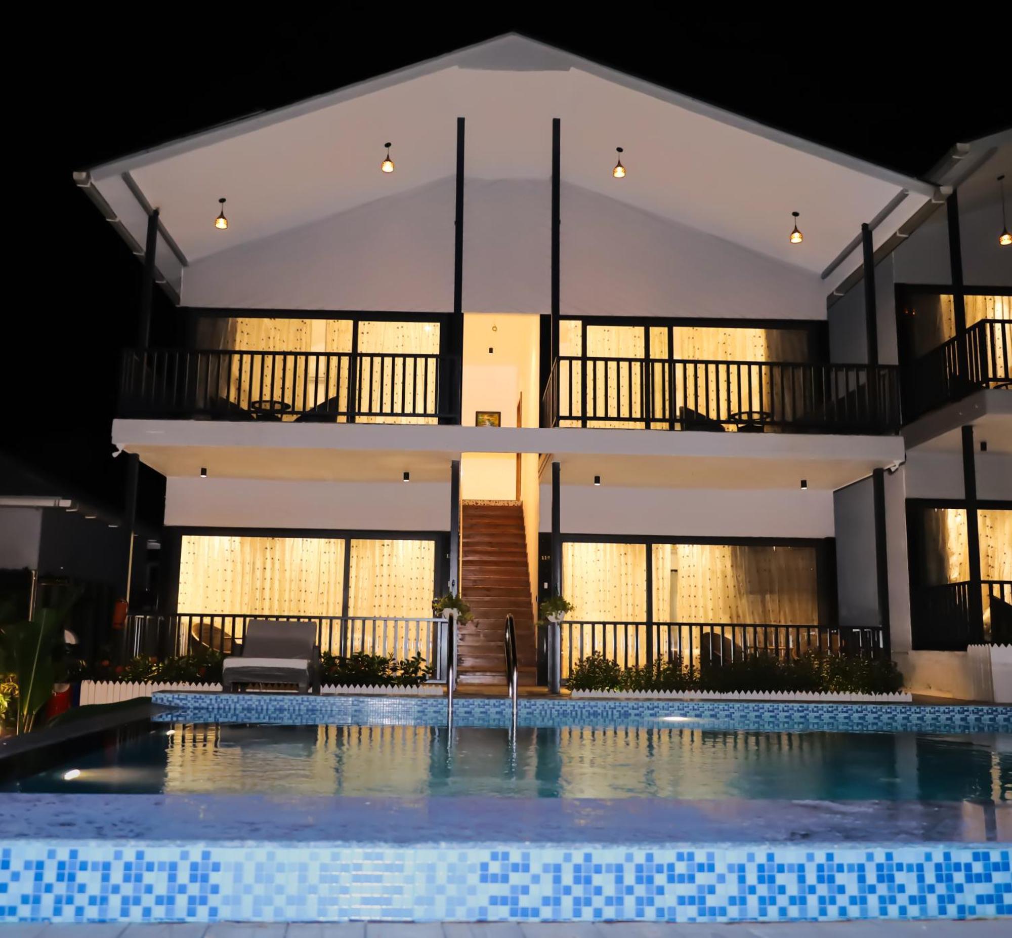 Oralia Resort Ashvem Beach Buitenkant foto